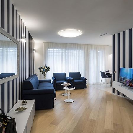 Embassy Aparthotel Rimini Exterior photo